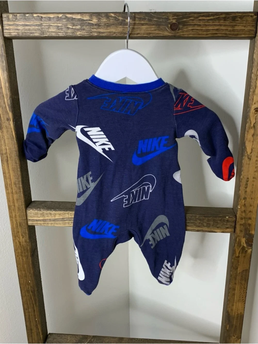 Nike Navy Logo Baby One-Piece Footed Pajamas Size NB